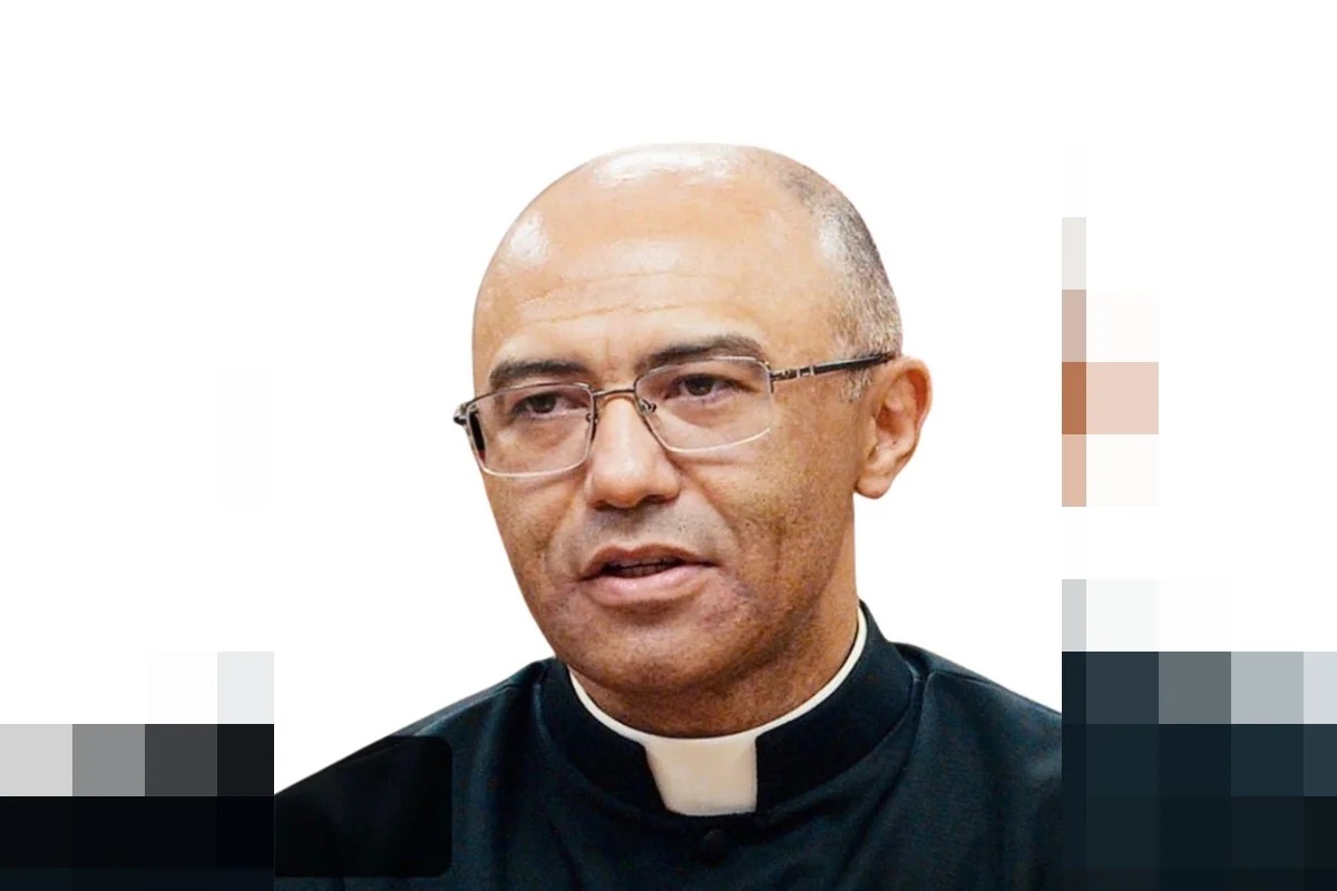 Vaticano excomunga padre e igreja do DF por ligação a grupo cismático