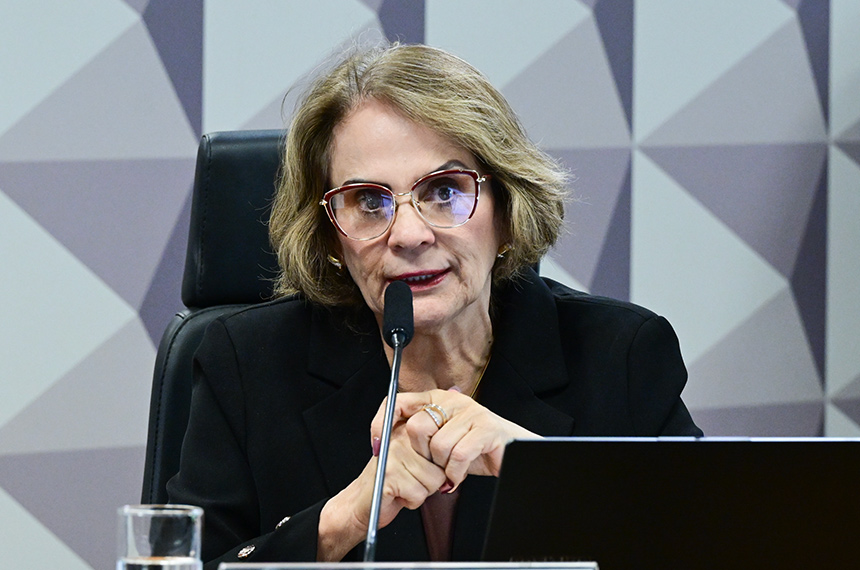 CDH encerra semestre com mais de 100 propostas apreciadas