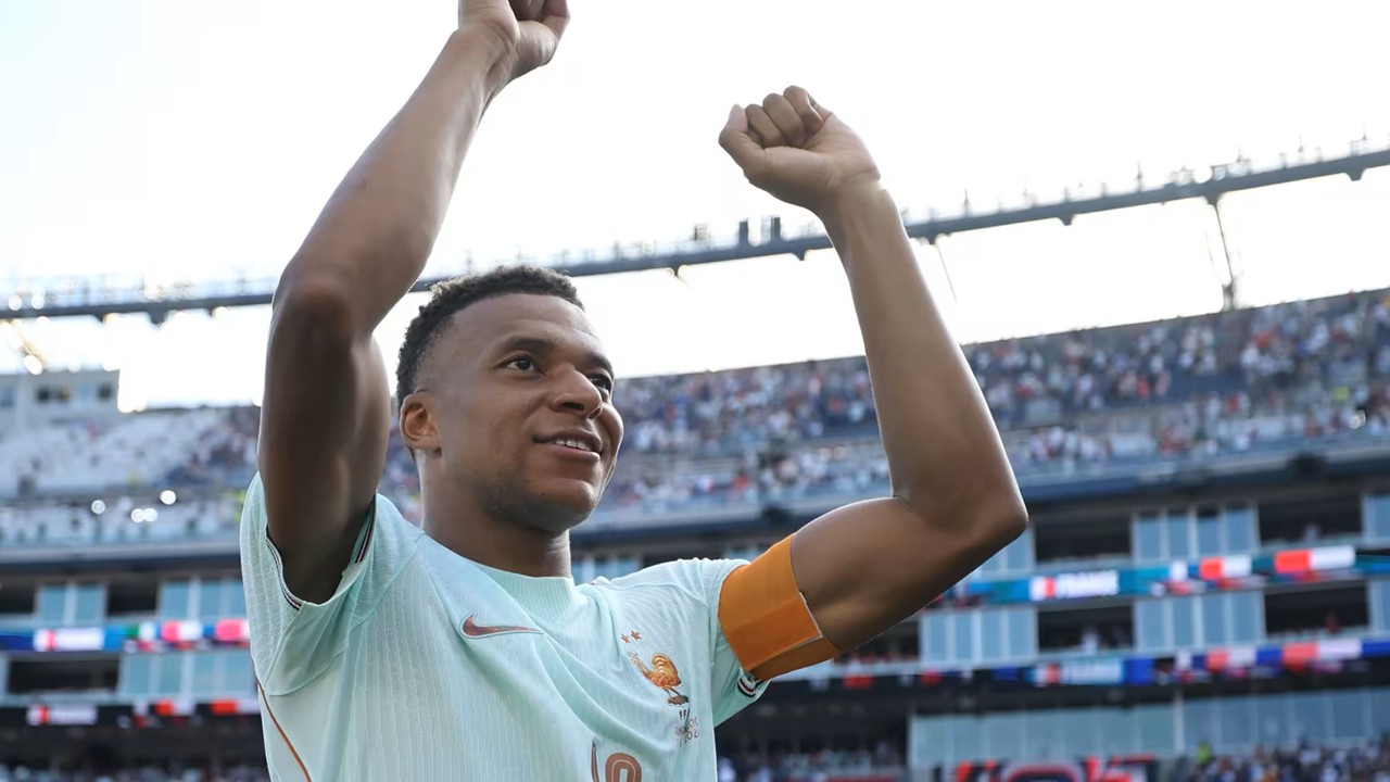 O que disse Kylian Mbappé após histórica goleada da Inglaterra sobre a França ?