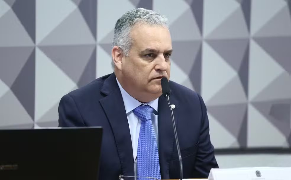 Quem é Alfredo Gaspar, escolhido como vice de Flávio Bolsonaro