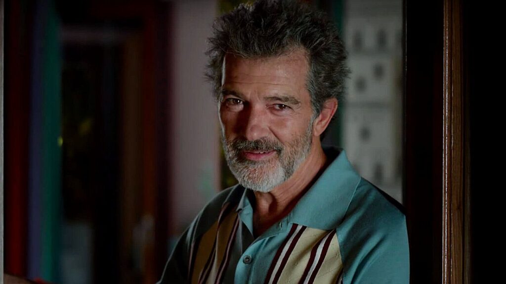 Antonio Banderas transforma vida após infarto em 2017