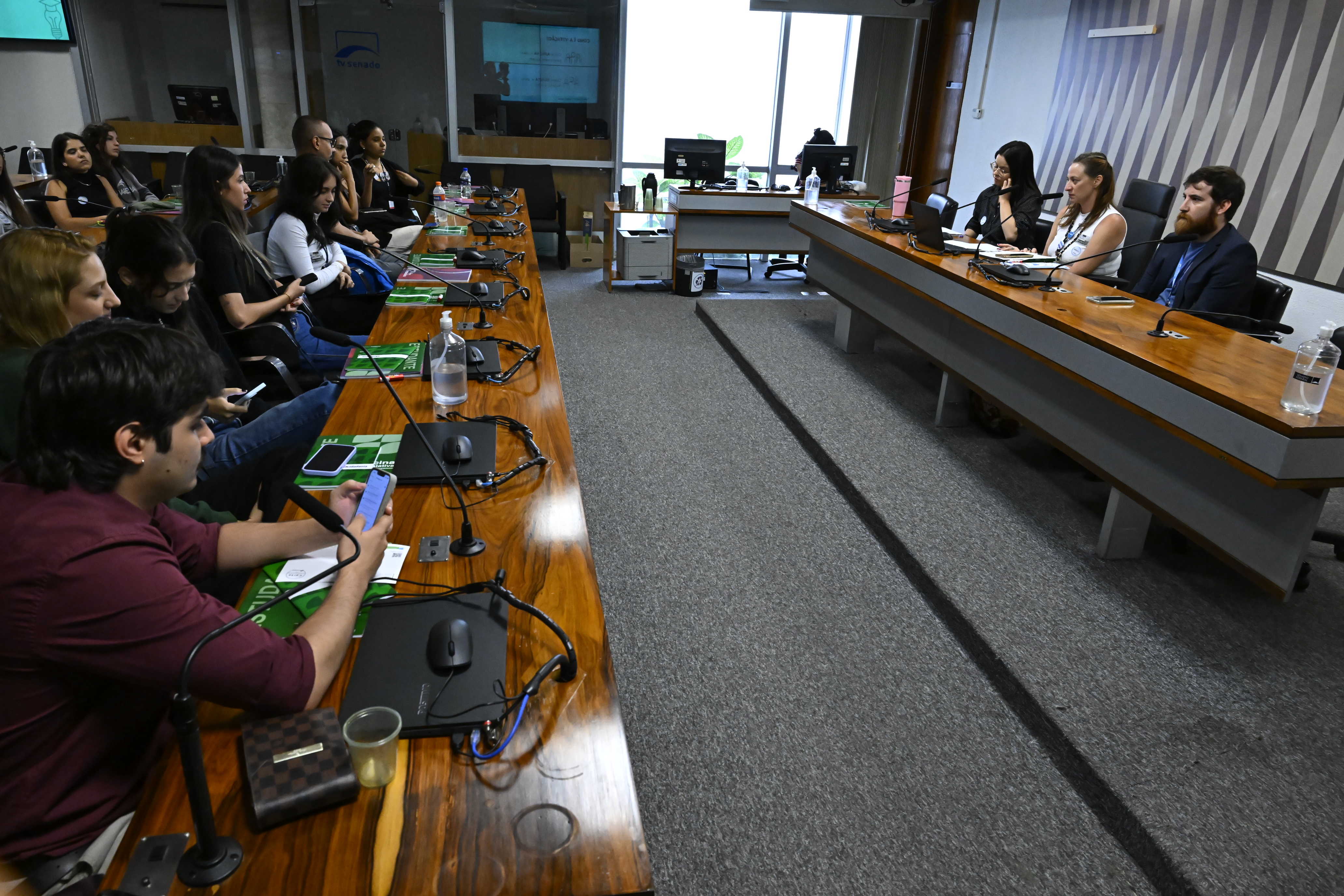 Oficina Legislativa amplia público e incentiva participação na criação de leis