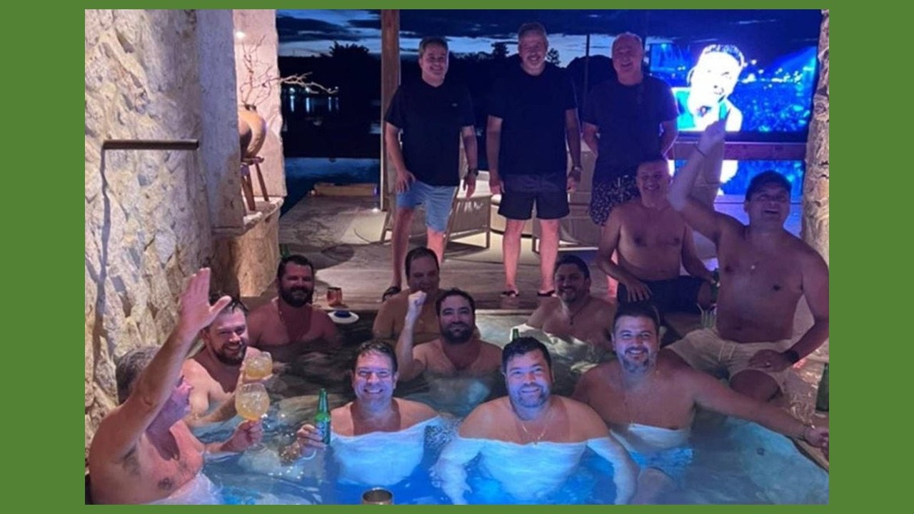 FOTOS COMEÇAM A VAZAR: veja políticos em piscina de advogado investigado no caso INSS