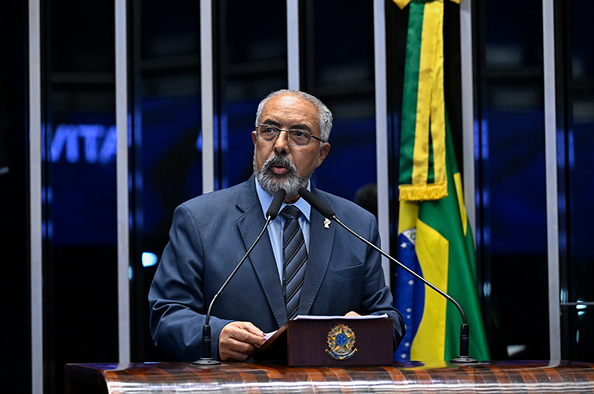 Com fim do recesso, Paim diz esperar que PEC contra escala 6x1 seja votada