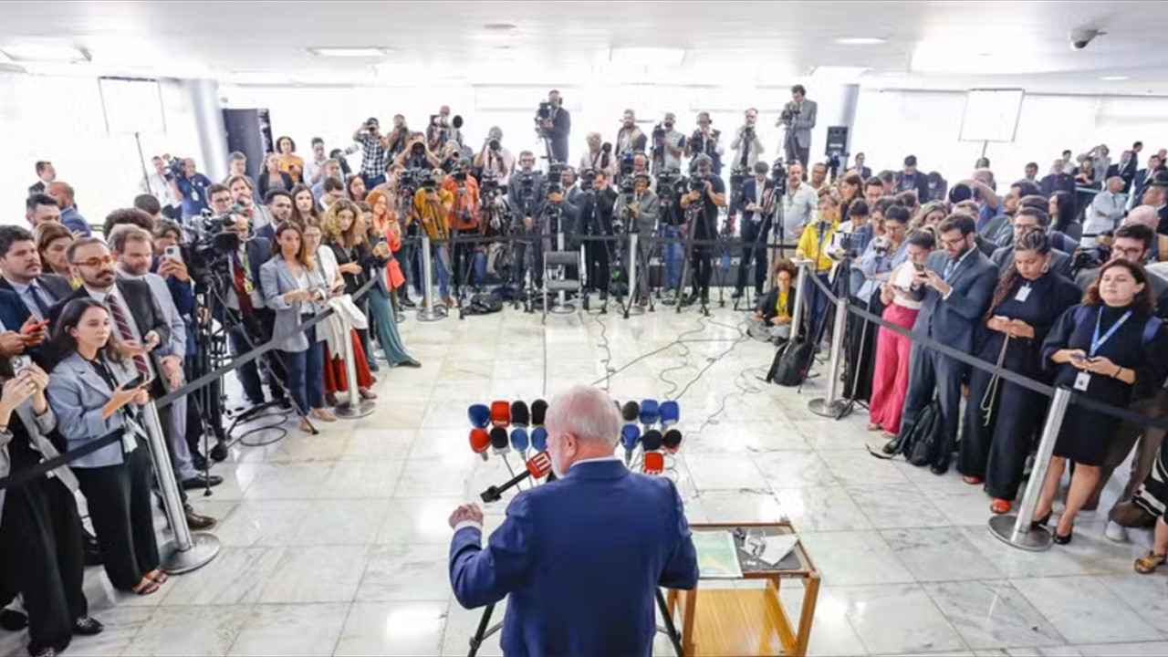 Veja aqui um resumão da entrevista coletiva de Lula