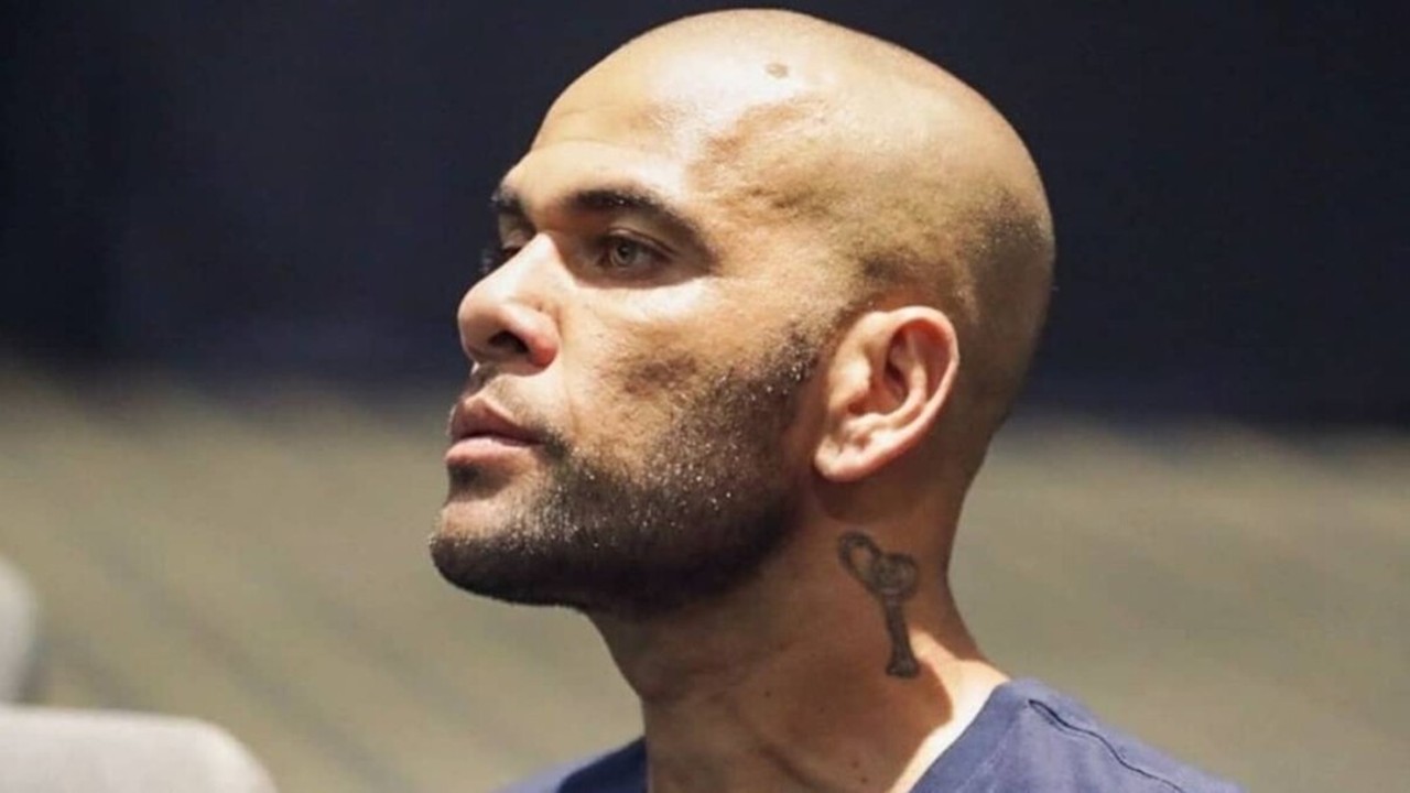 Daniel Alves livre! Justiça espanhola anula condenação por estupro