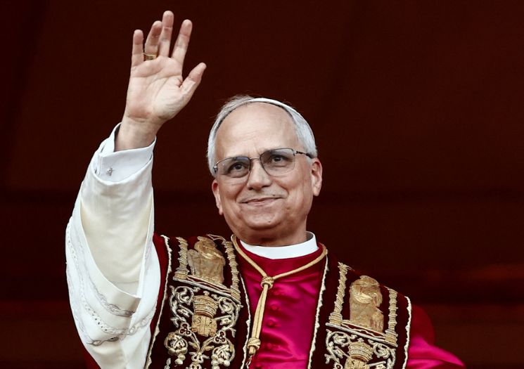 Leão XIV é progressista ou conservador? Veja também mais imagens do conclave