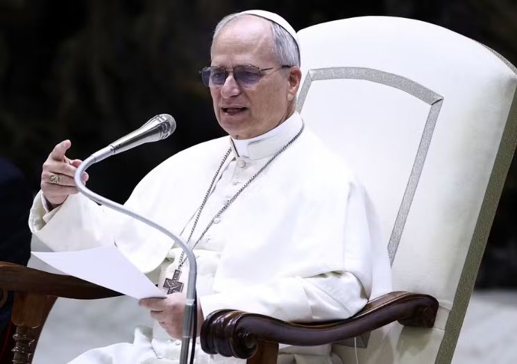 Papa Leão XIV pede fim de 'guerra de palavras' e libertação de jornalistas presos no mundo