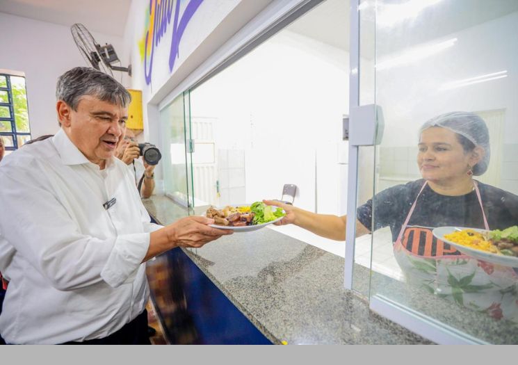 Cozinha Solidária é inaugurada em Teresina com apoio de Wellington Dias