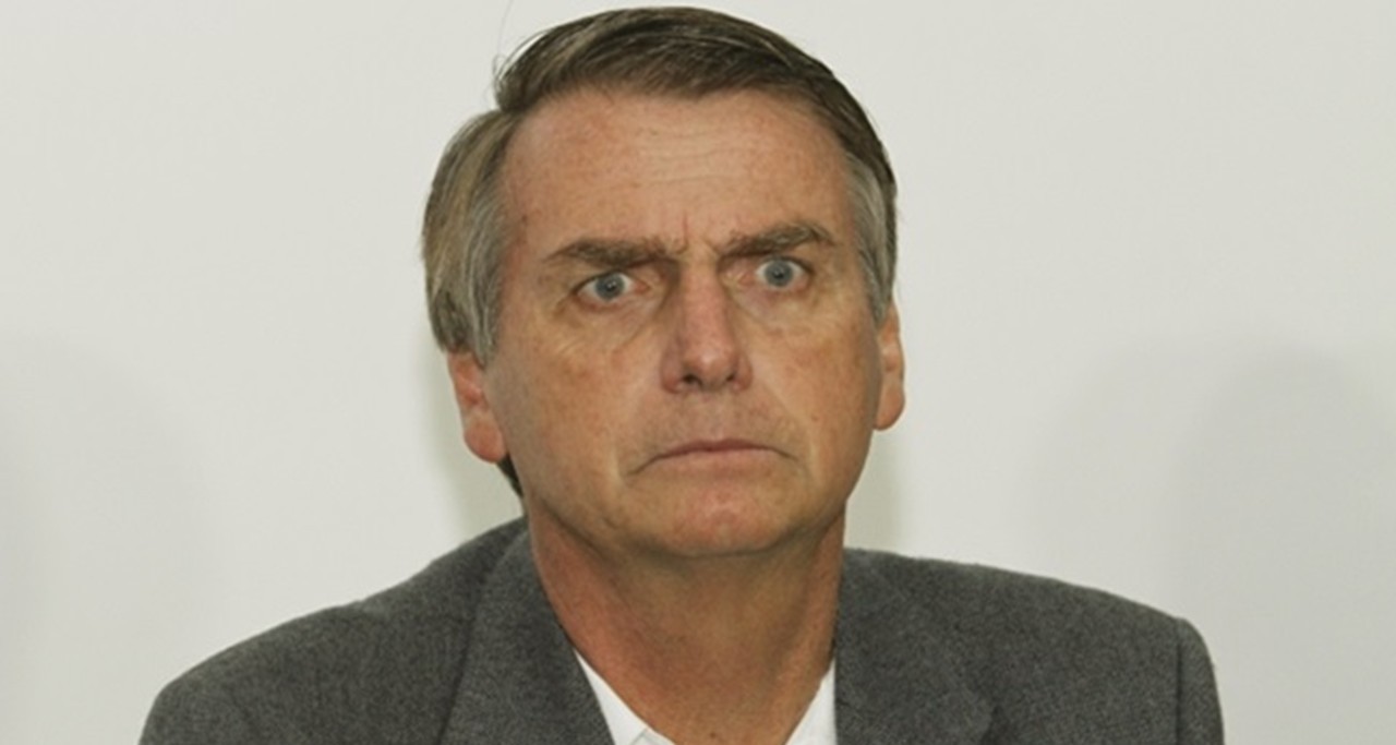 Bolsonaro está desesperado, surtado e megalomaníaco