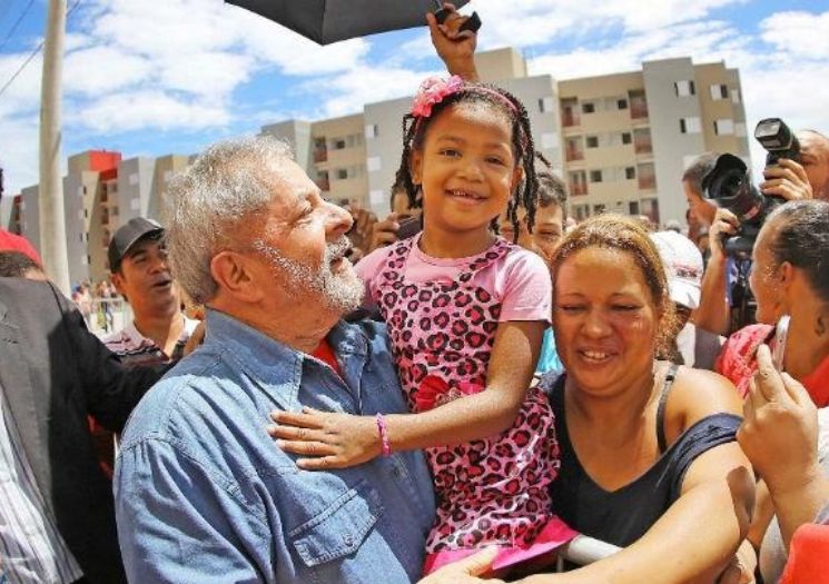 Lula anuncia 110 mil novas moradias para famílias de baixa renda pelo Minha Casa, Minha Vida