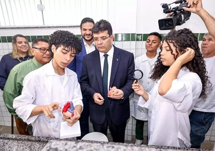 Educação técnica avança com entrega de escola modernizada
