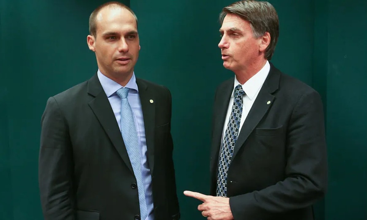 Prisão e bens bloqueados: o temor de Bolsonaro
