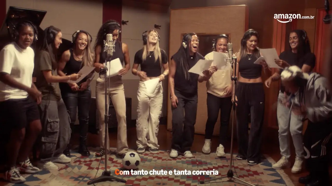 VÍDEO – Atletas relançam música que foi proibida com o futebol feminino há 84 anos