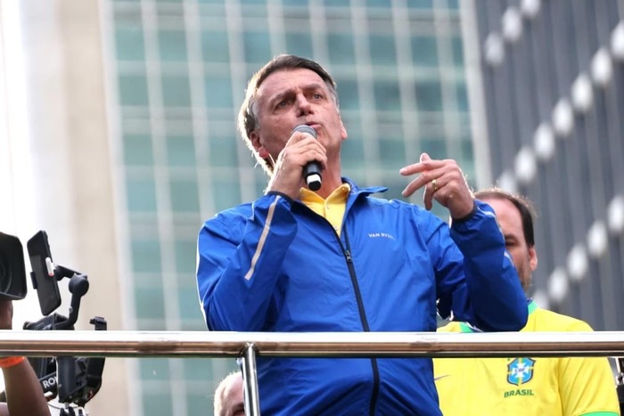 Fracasso de público no ato de Bolsonaro sinaliza o "fim" do bolsonarismo?