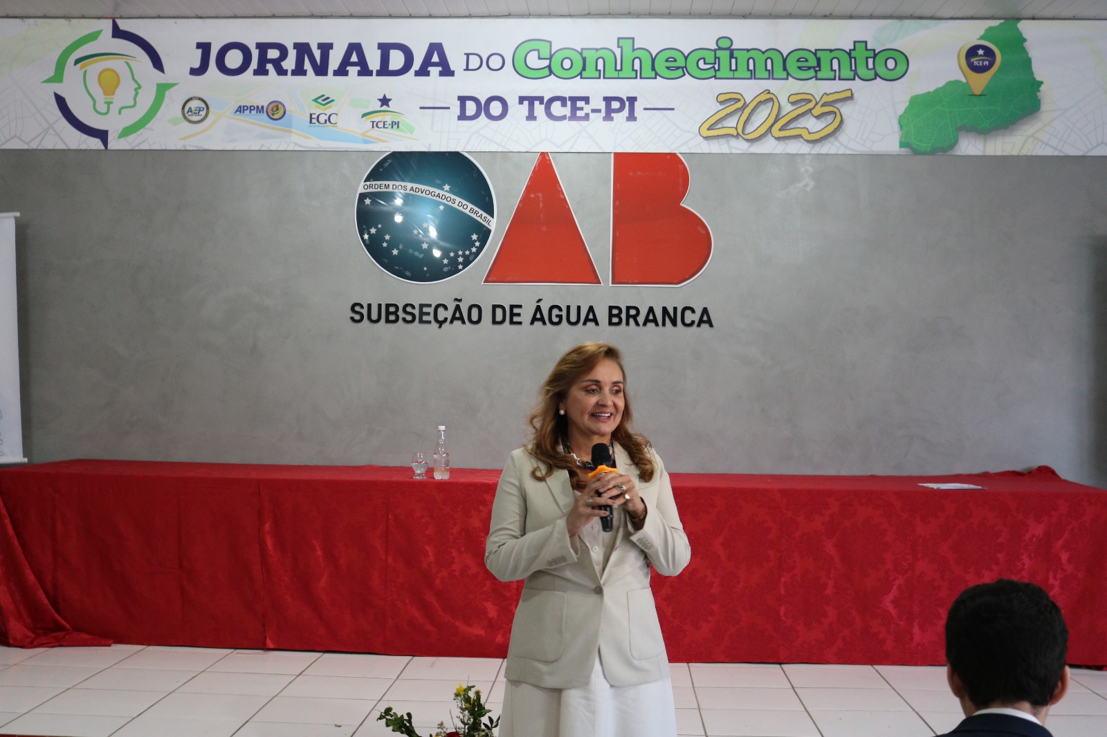 Sasc participa da 18ª Jornada do Conhecimento em Água Branca e ministra a palestra “Envelhecer com Dignidade”