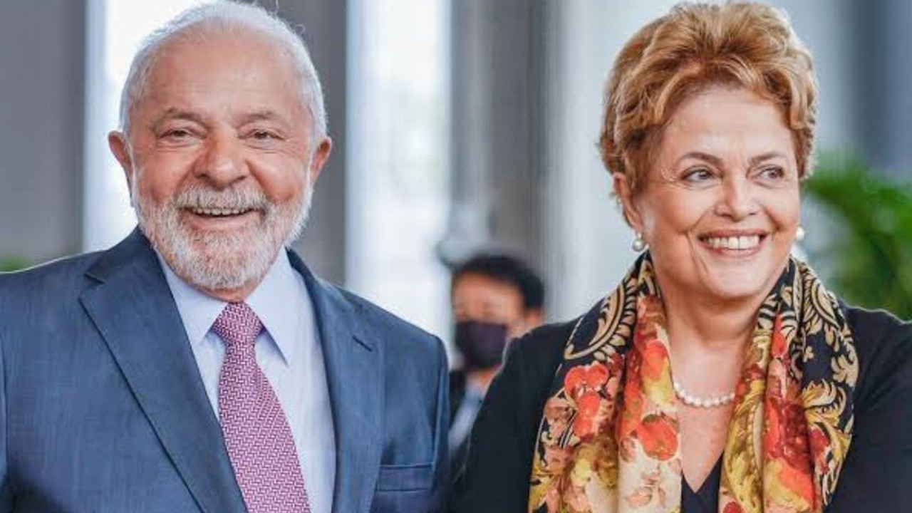 Dilma e Lula constroem o mundo multipolar, silenciado pela mídia comercial