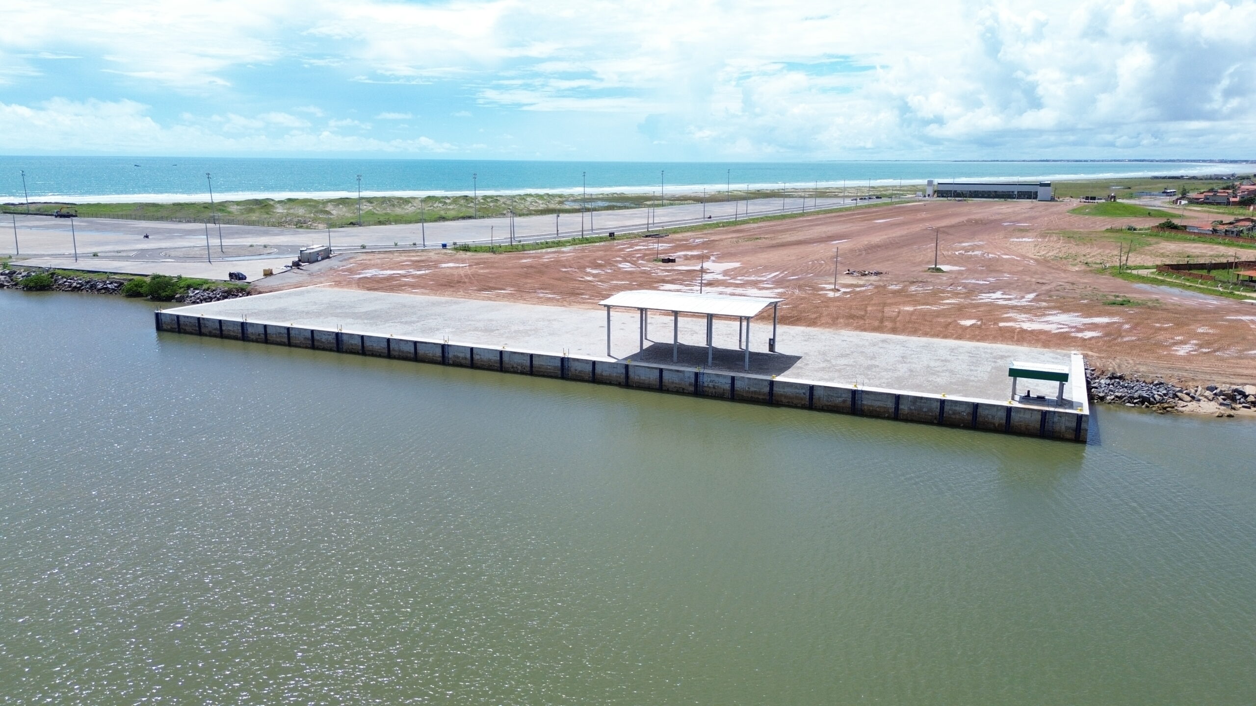 Com cais concluído, Porto Piauí negocia com empresas para receber navios cargueiros ainda em 2025