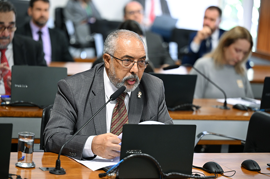CE aprova Dia da Luta da População em Situação de Rua no calendário nacional