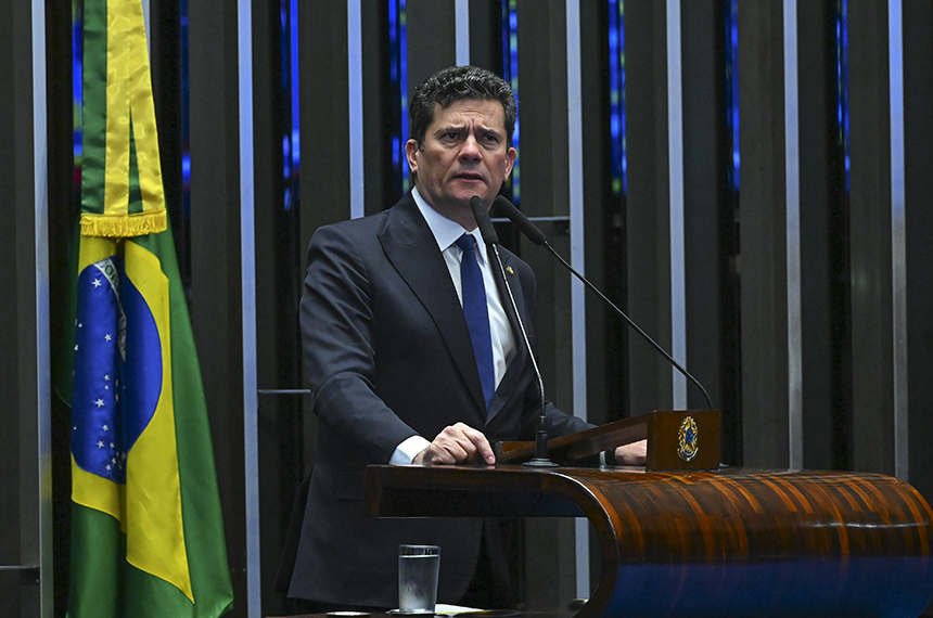 Moro critica visita de Lula a Cristina Kirchner, ex-presidente argentina