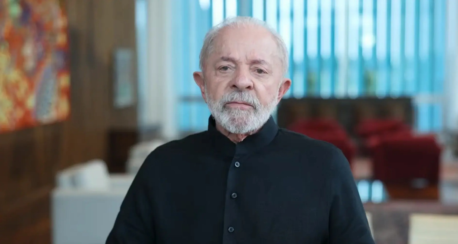 VÍDEO: Lula promete punir fraudes no INSS e ressarcir aposentados