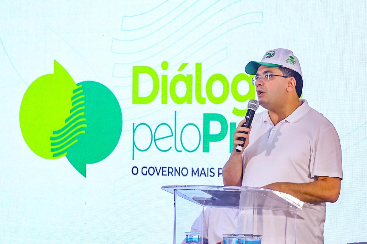Governador recebe propostas da população no encerramento do Diálogos pelo Piauí em Paulistana