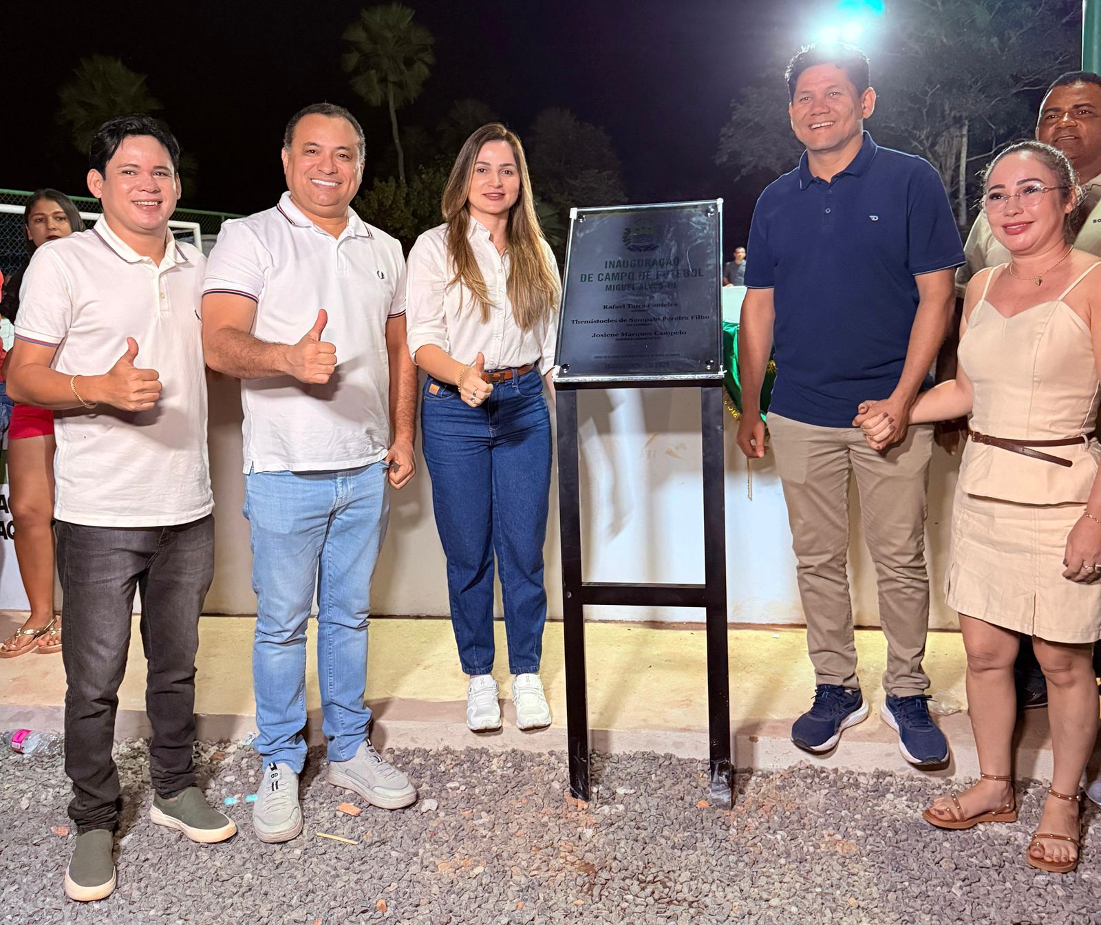 Campo de futebol é inaugurado na comunidade Tetéus, zona rural de Miguel Alves