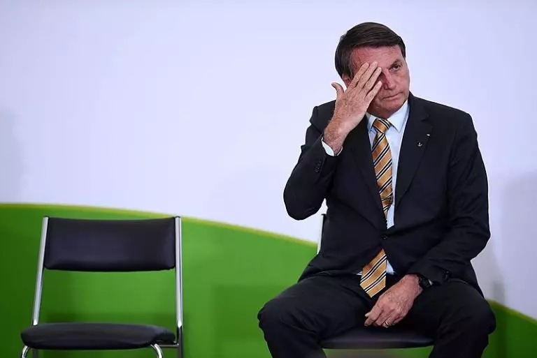 Centrão amplia isolamento e abandona Bolsonaro