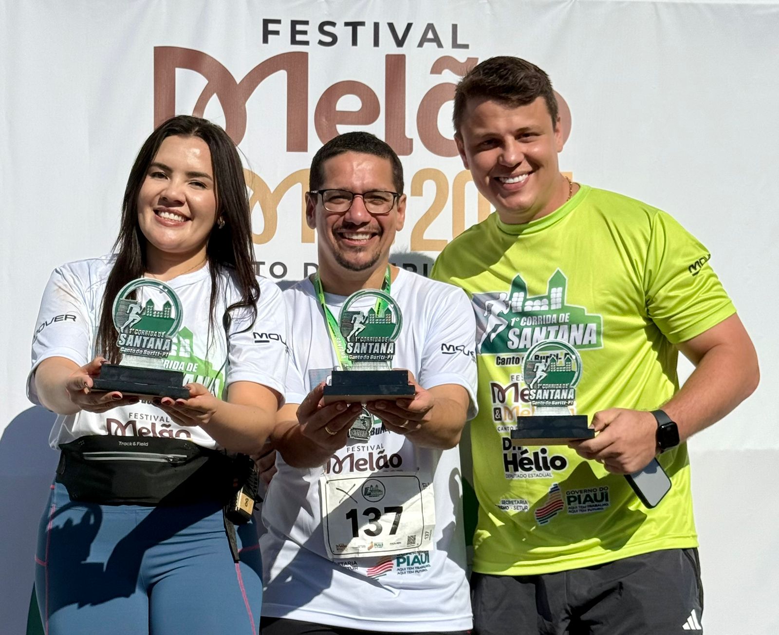 Primeira Corrida de Sant’Ana reúne mais de 200 atletas e arrecada meia tonelada de ração em Canto do Buriti