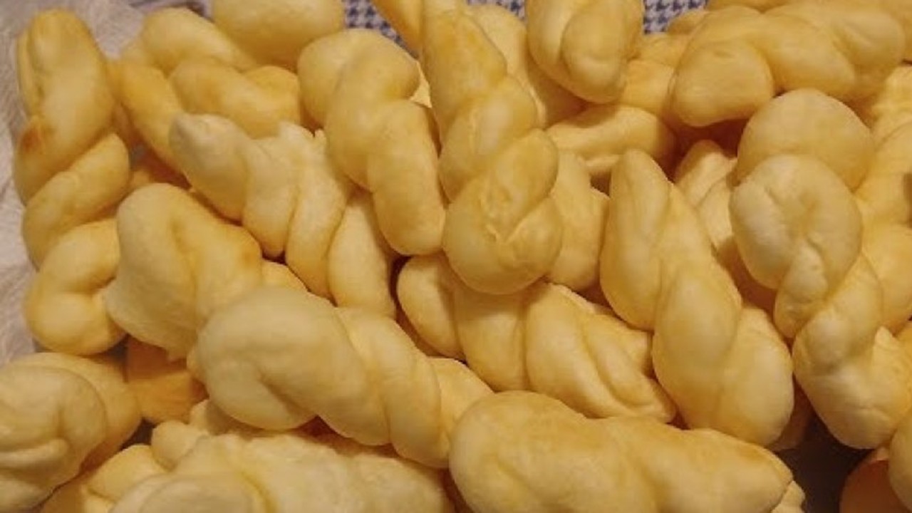 Bolo frito de goma: tradição crocante do café da manhã piauiense