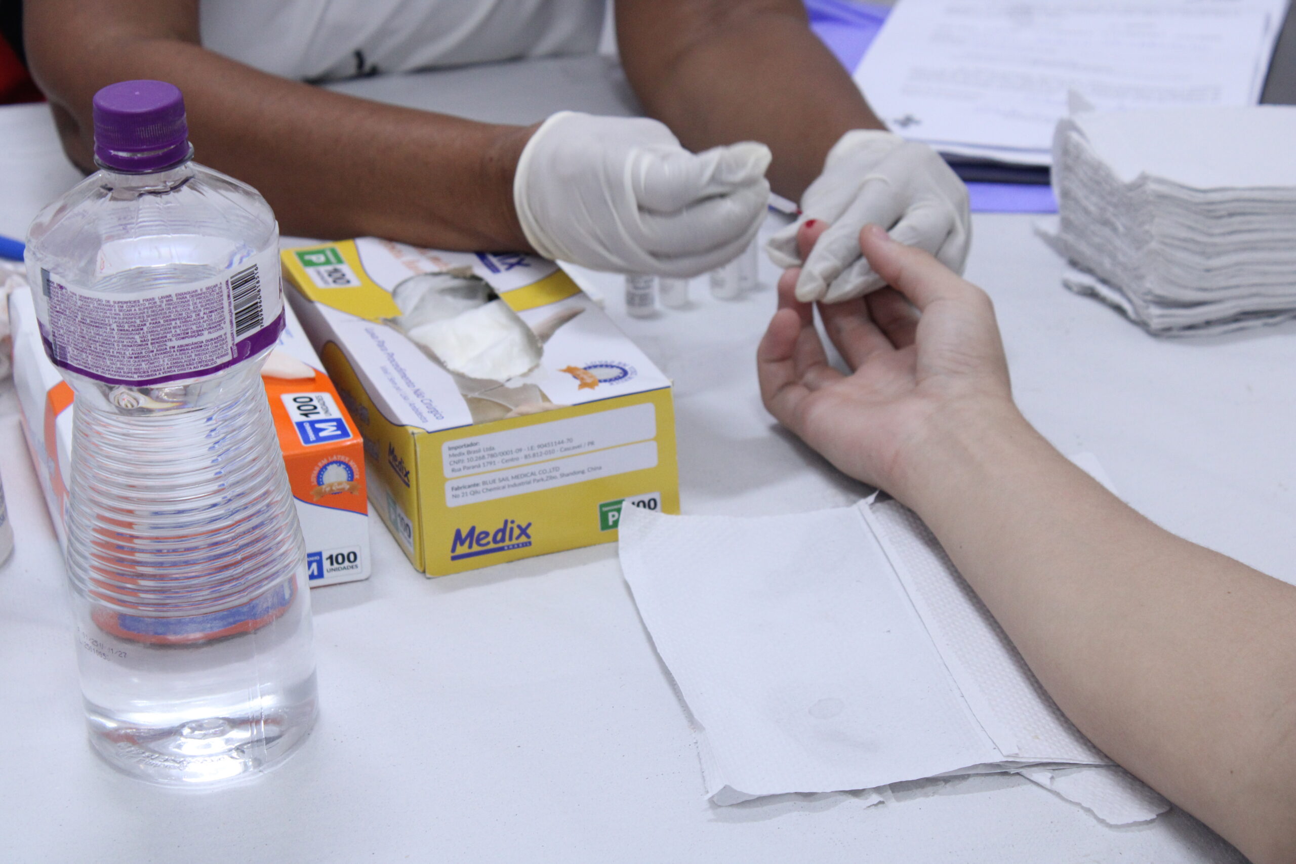 Sesapi realiza ação sobre saúde integral e educação sexual com adolescentes no CEM