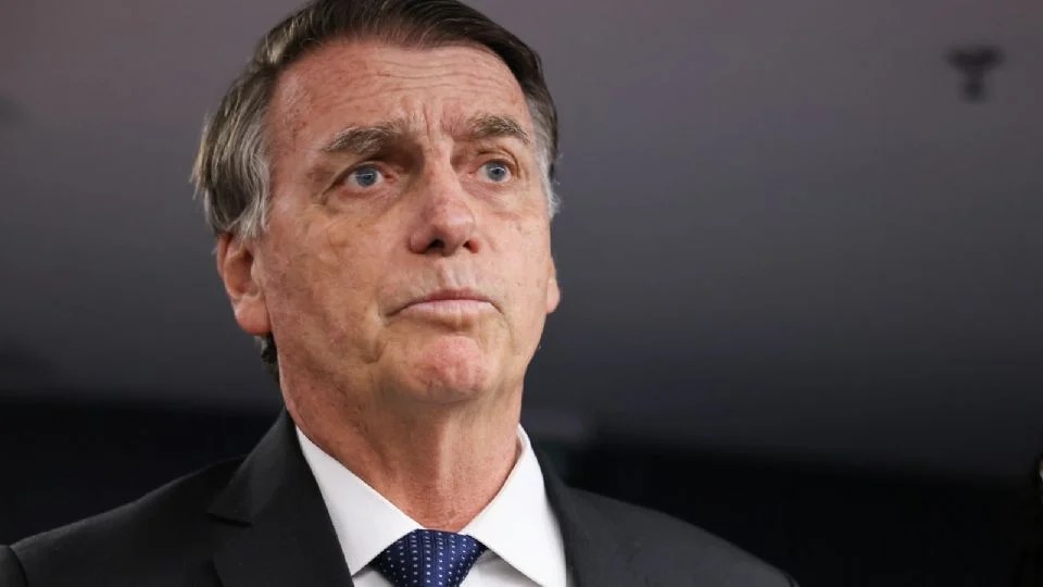 Bolsonaro é condenado pela Justiça do DF por fala machista