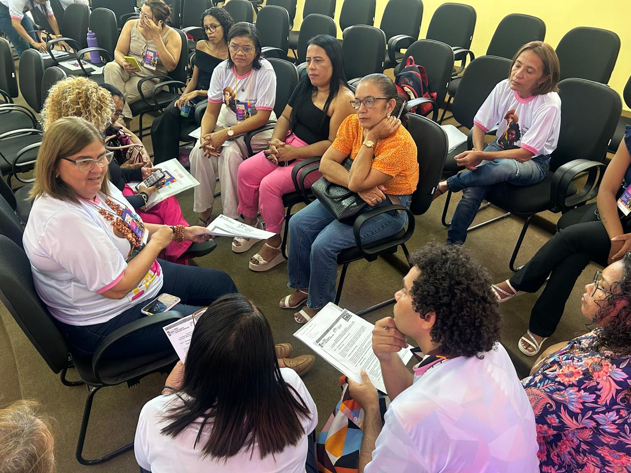 Floriano realiza 1ª Conferência Municipal de Políticas para as Mulheres com ampla participação da sociedade civil