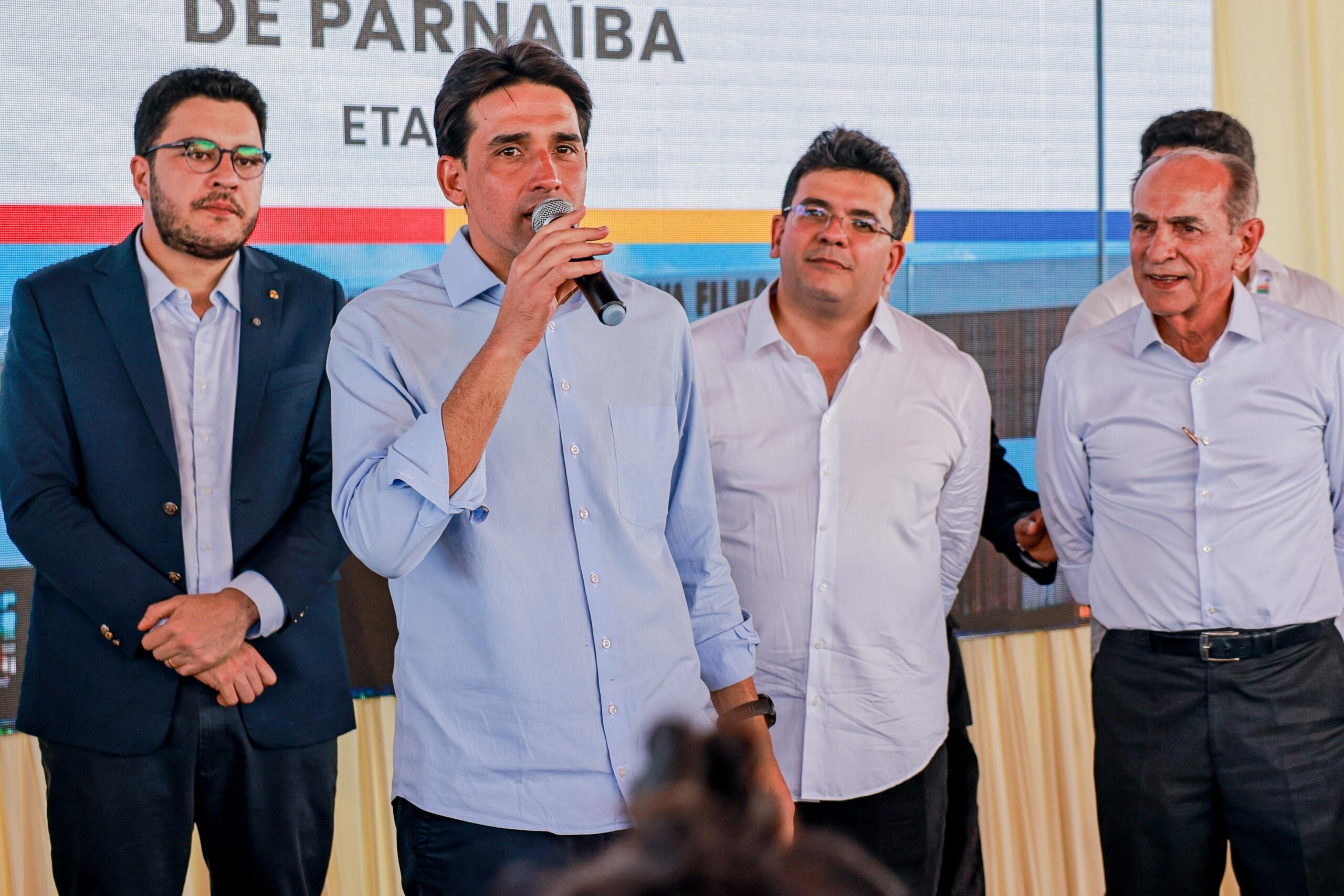 Rafael Fonteles e ministro de Portos e Aeroportos participam do encerramento do Fórum Nordeste Export nesta sexta (1º)