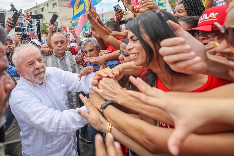 Lula venceria no primeiro turno em 2026, aponta Atlas