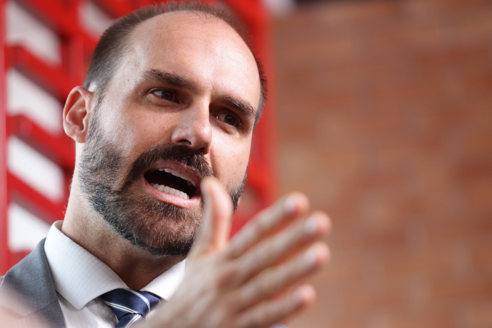 Cassação de Eduardo Bolsonaro vai ao Conselho de Ética