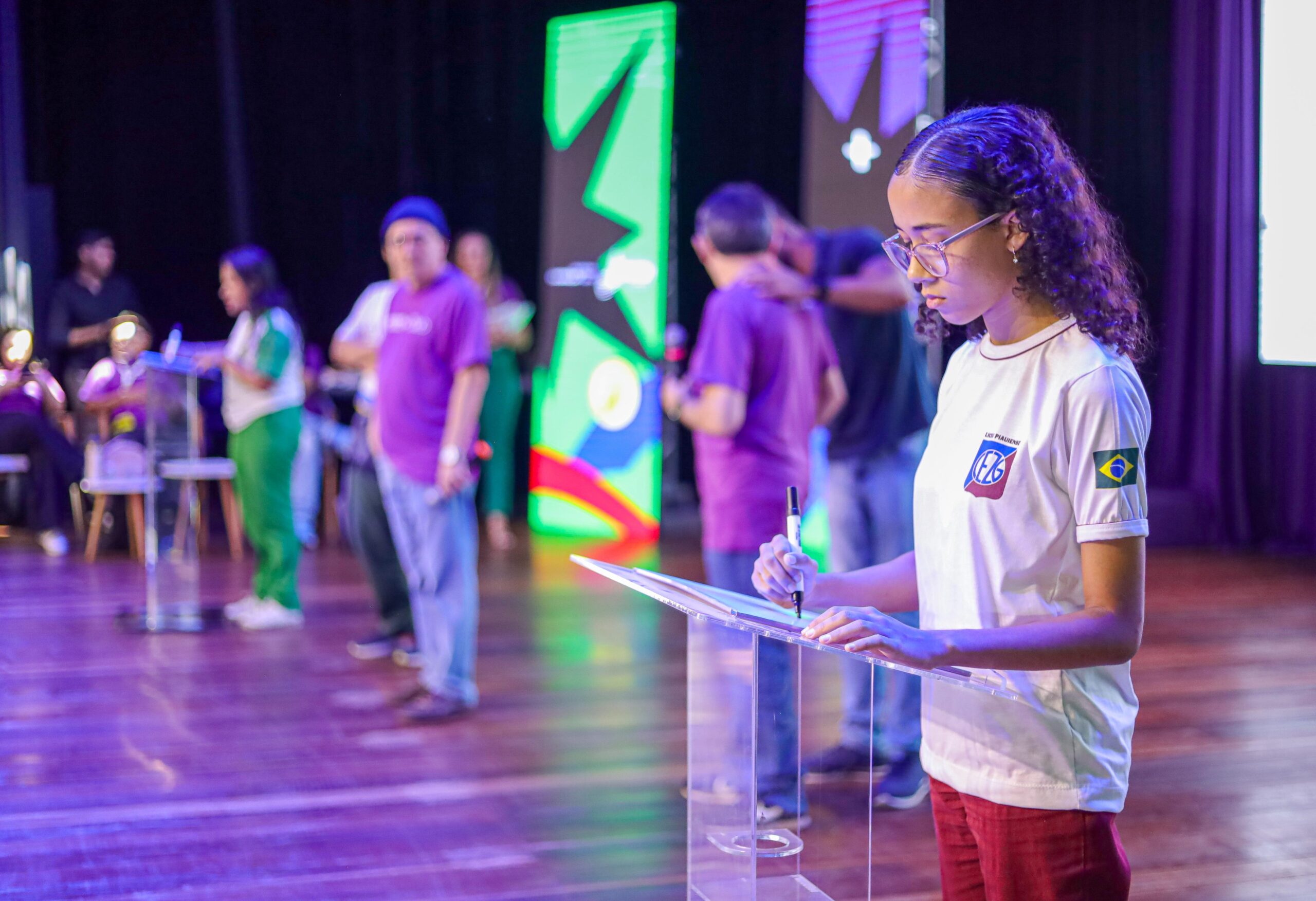 Seduc promove revisão para Enem no estilo “game” com participação de mais de 1.200 estudantes