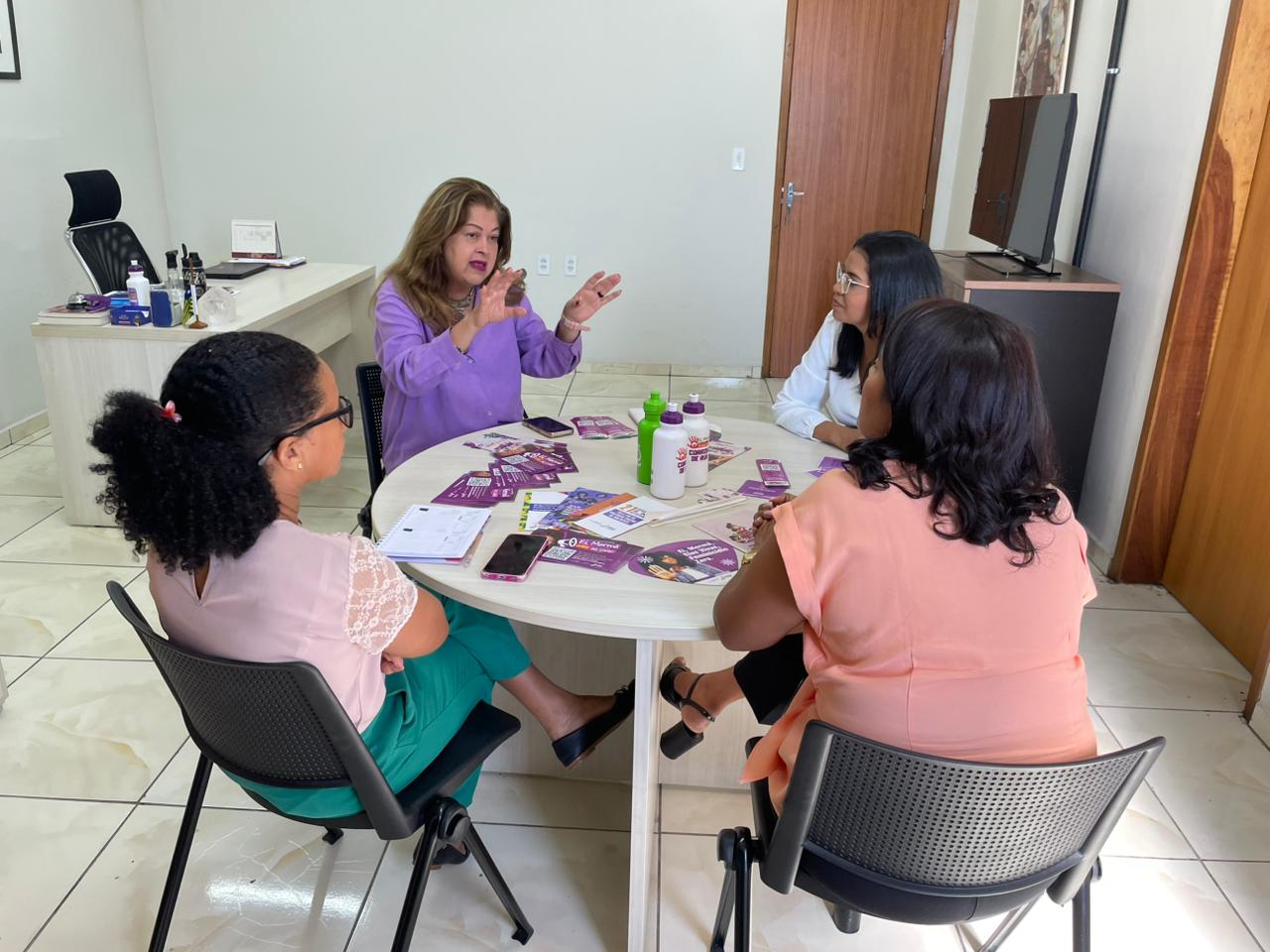 Sempi discute fortalecimento de políticas para mulheres do município de Lagoa do Piauí