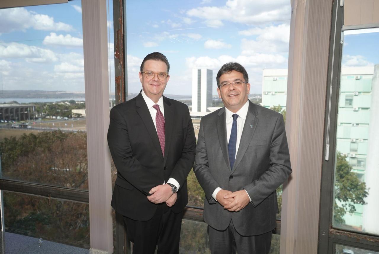 Ministro da Previdência Social anuncia aumento de 65% no número de médicos peritos do INSS no Piauí