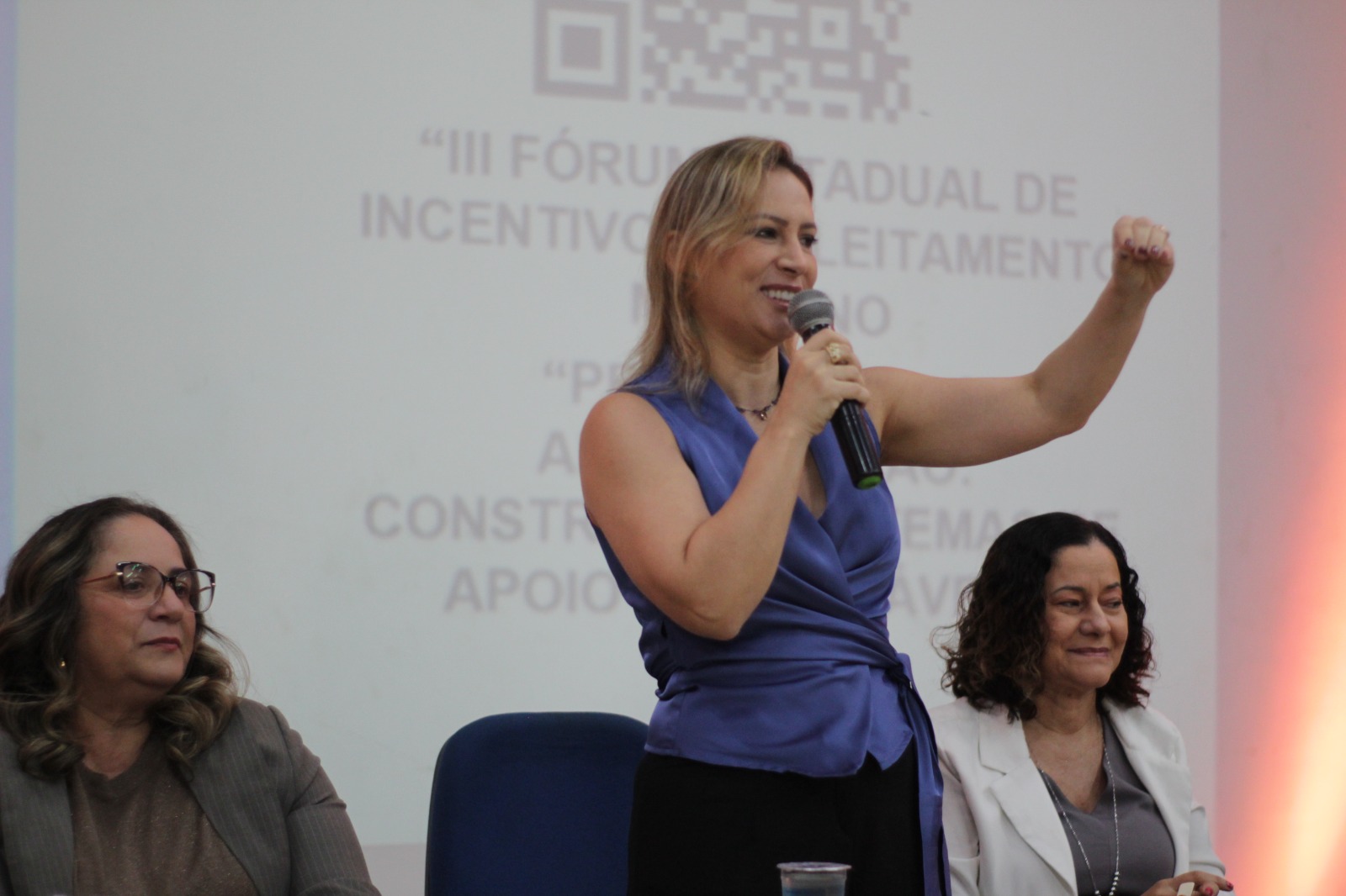 Fórum estadual reforça importância da amamentação e debate criação de ambientes sustentáveis para mães que amamentam