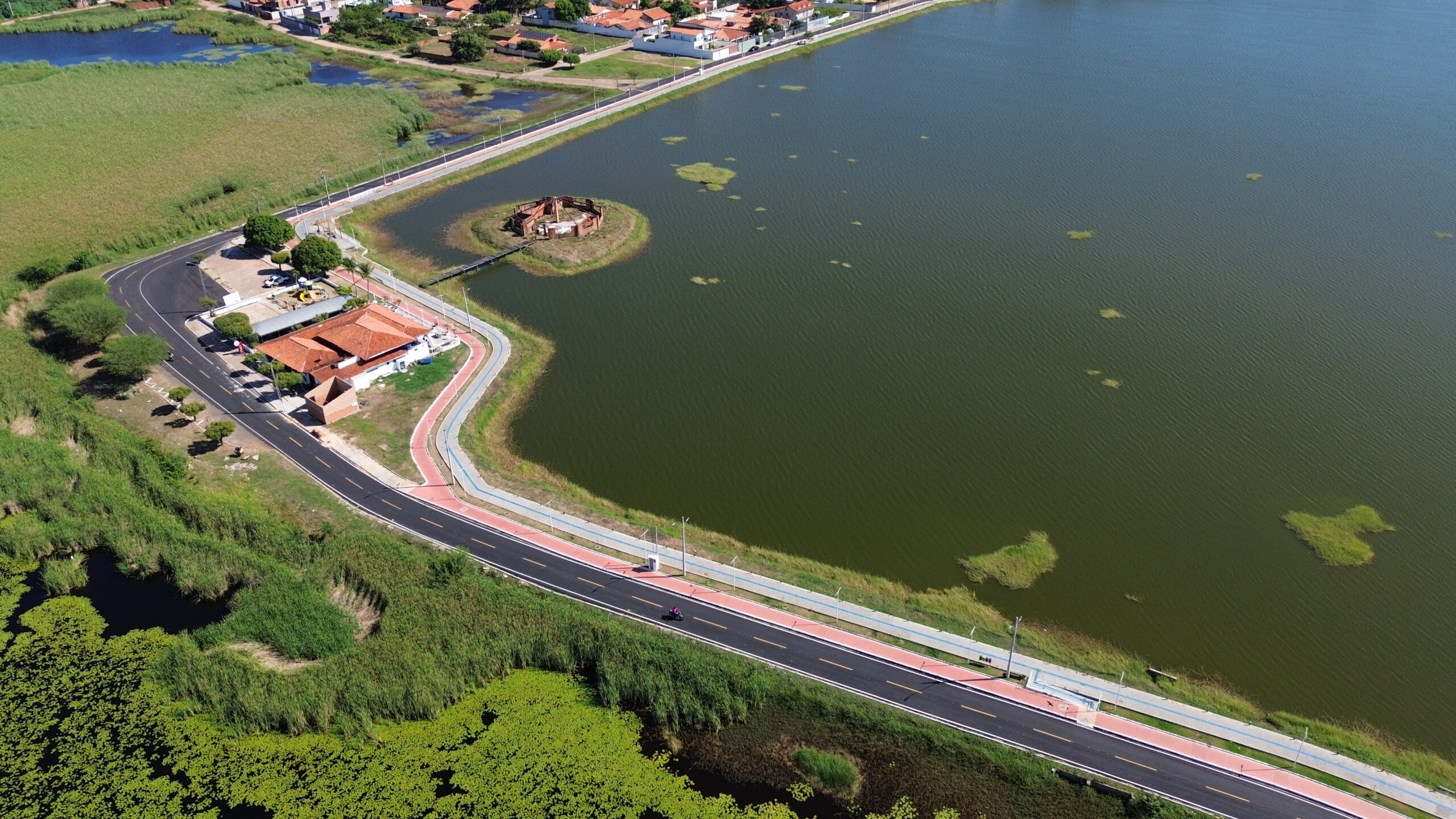 Campo Maior recebe asfaltamento de 22 mil m² de vias, realizado pela Seinfra