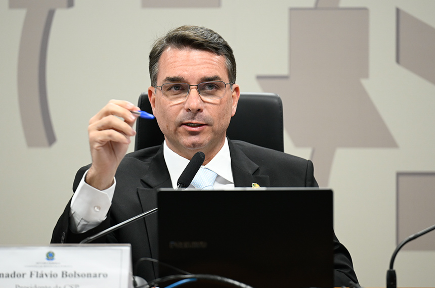 CSP acata recompensa a policial que apreender armas ilegais