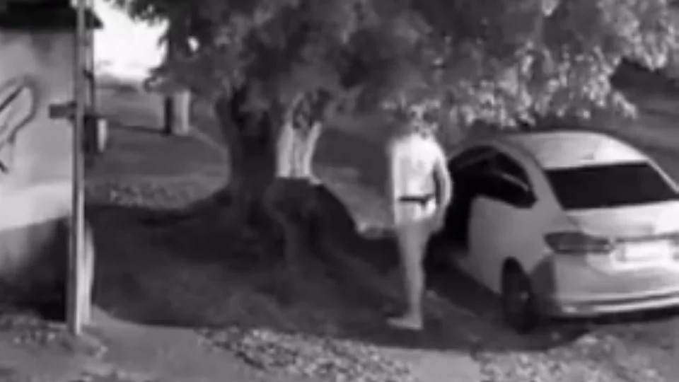 Pastor ‘investigador’ volta a aparecer de calcinha e peruca em novo vídeo