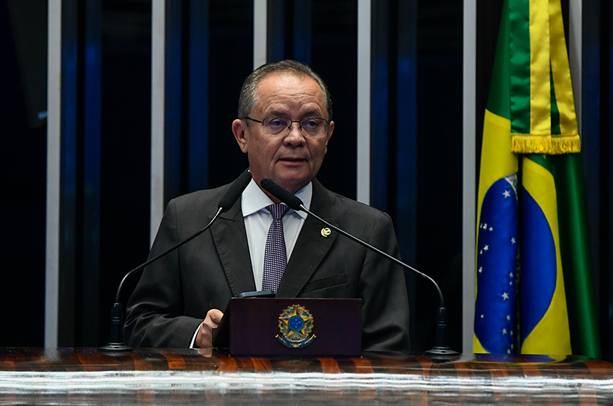 Zequinha lamenta morte do pastor Firmino da Anunciação Gouveia