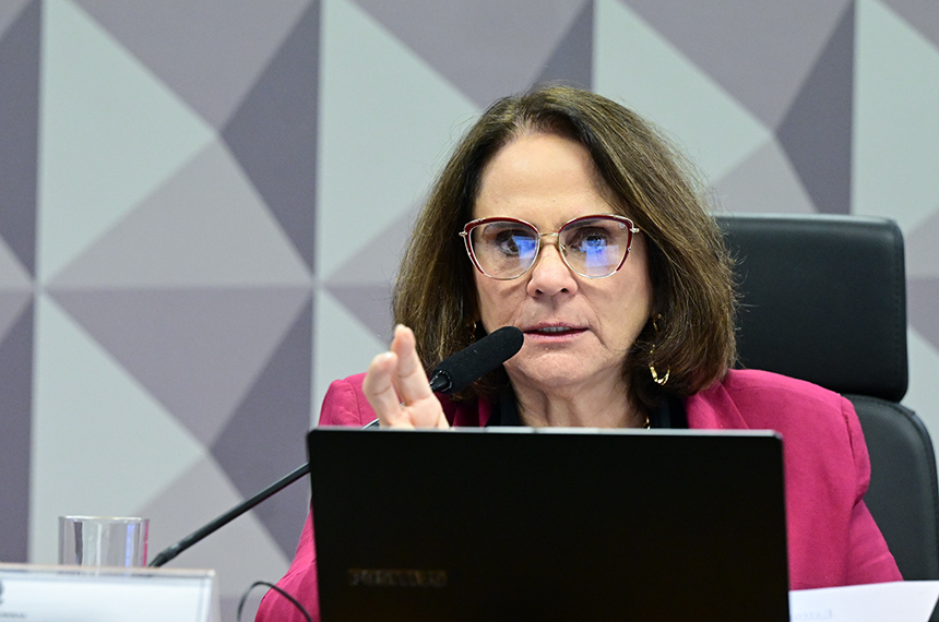 CDH fará diligência na casa de Jair Bolsonaro, que cumpre prisão domiciliar