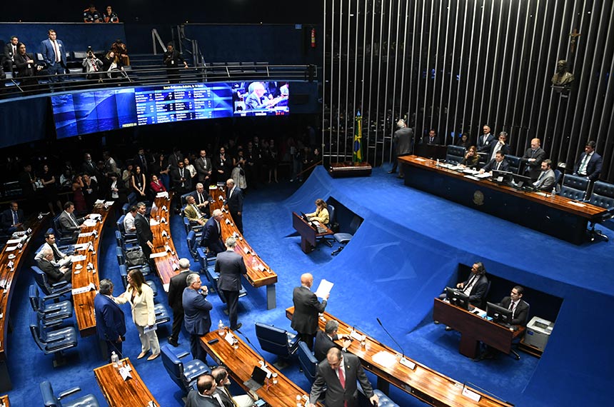 Senado aprova Carlos Augusto Brandão para ministro do STJ