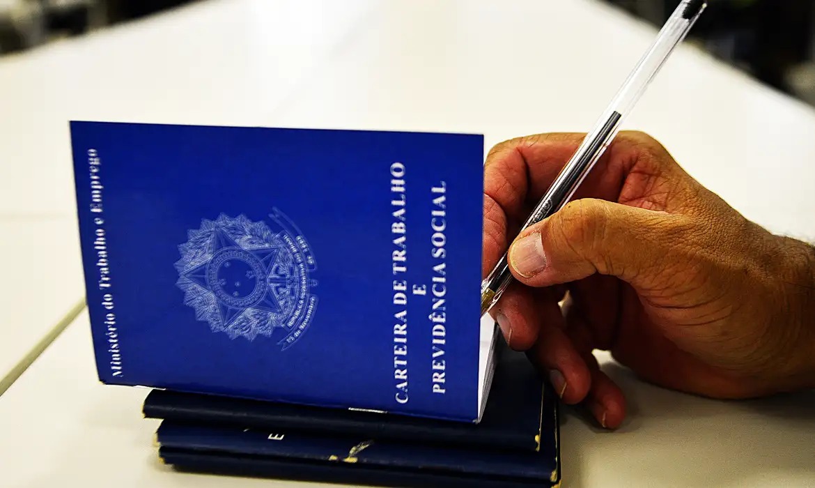 Piauí abre 210 vagas de emprego em quatro municípios; confira
