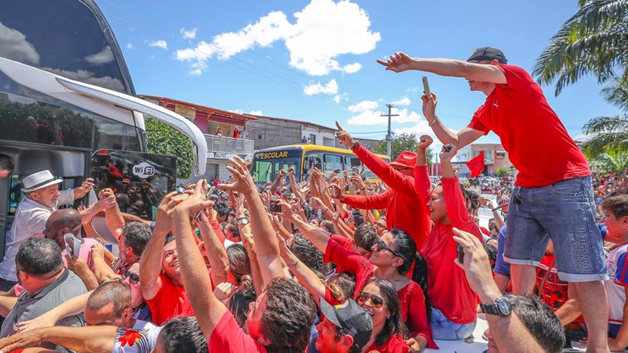 Aprovação a Lula cresce e atinge melhor marca de 2025, aponta Quaest