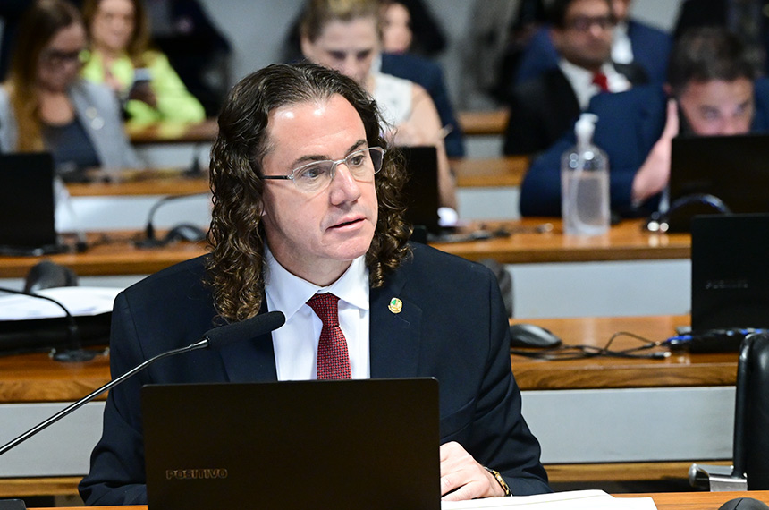 Regulamentação da profissão de cerimonialista vai ao Plenário