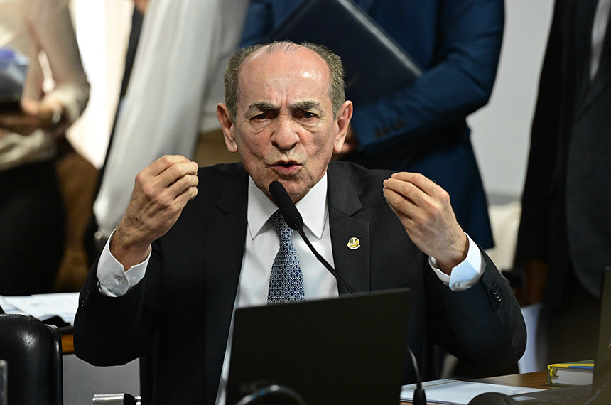 Código Eleitoral com voto impresso e 30% de candidatura feminina vai a Plenário